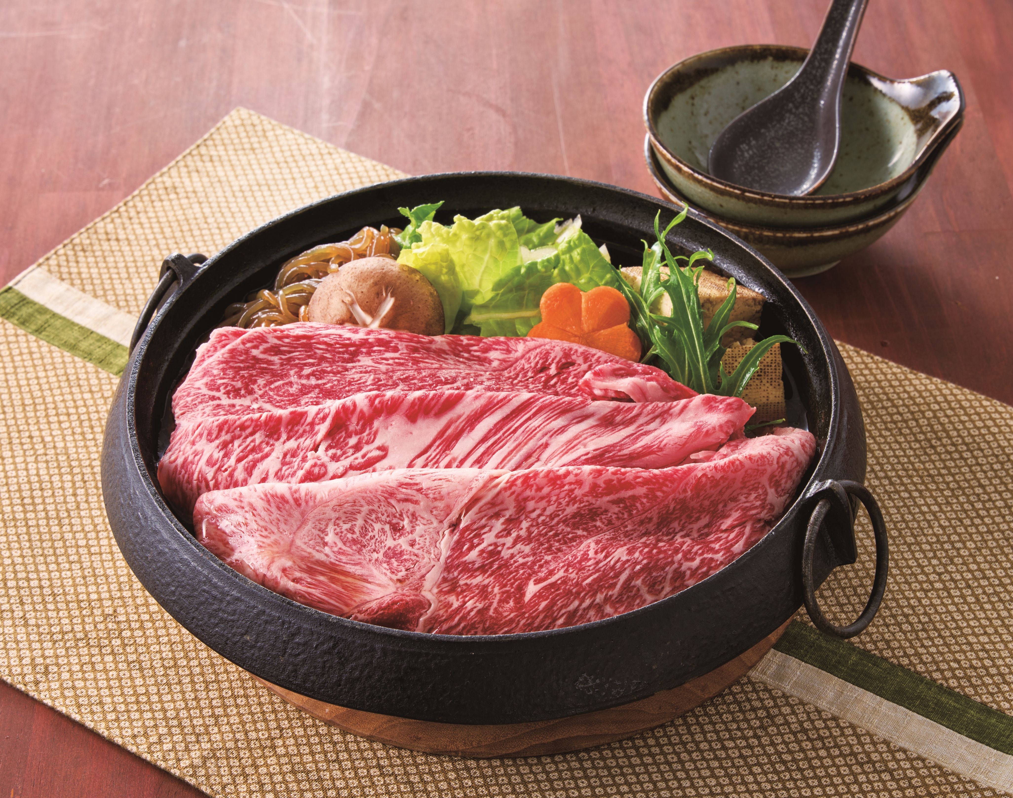 【お中元ギフト】「千成亭」近江牛 すき焼き用　期間限定販売