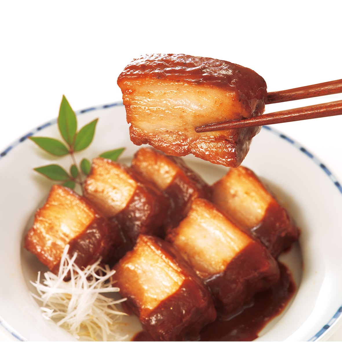 米久 豚肉の味噌煮込み３本セット